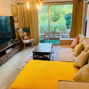 Appartement entier vue dégagée avec parking